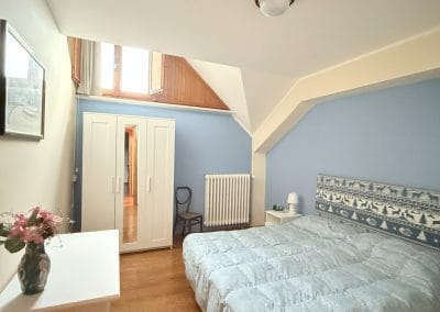 Casa vacanze Rocca di Cambio Villa Sere Camera doppia azzurra
